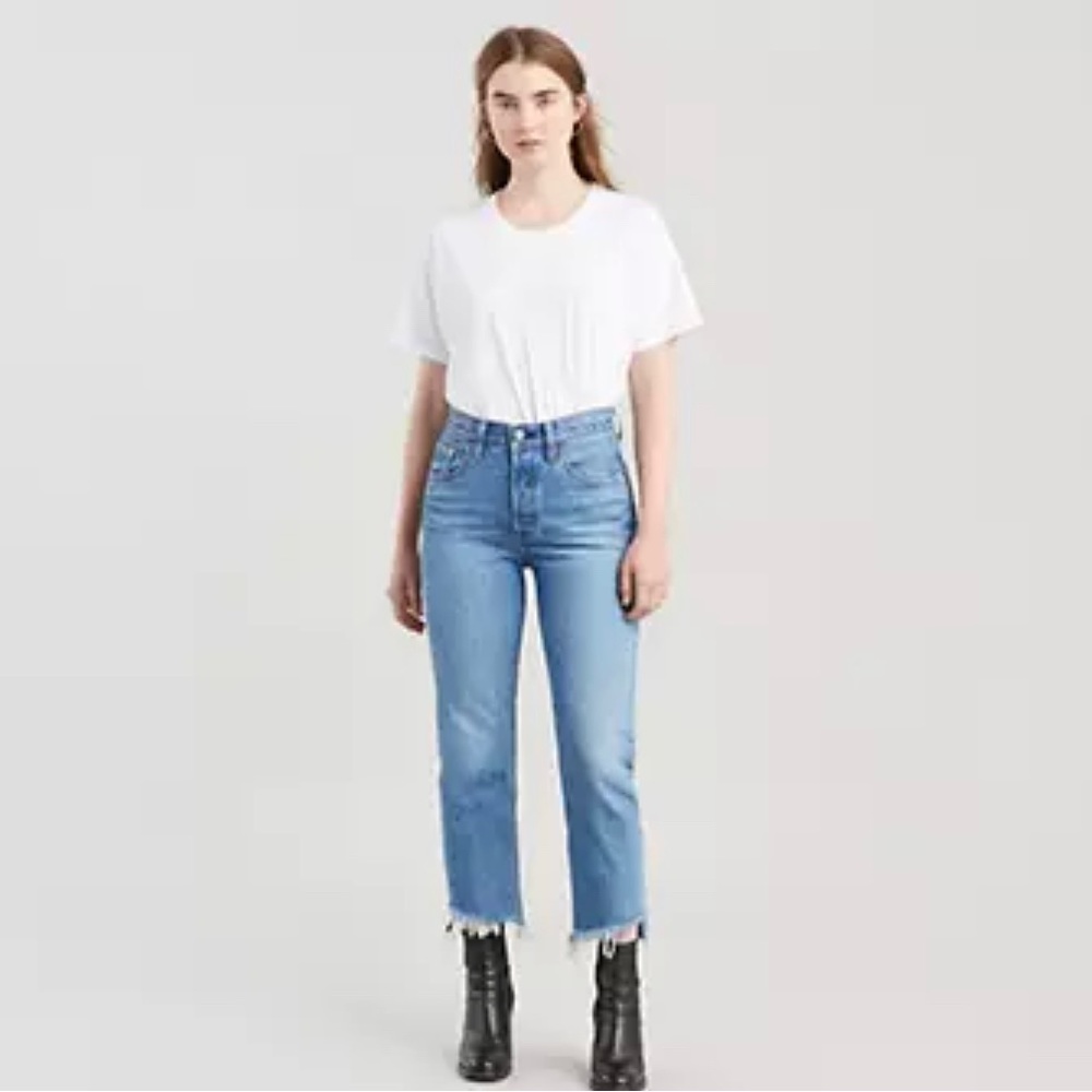 Levi's  Premium 501 Women’s 32/26 Original Cropped High Rise Jeans Raw Hem Y2K